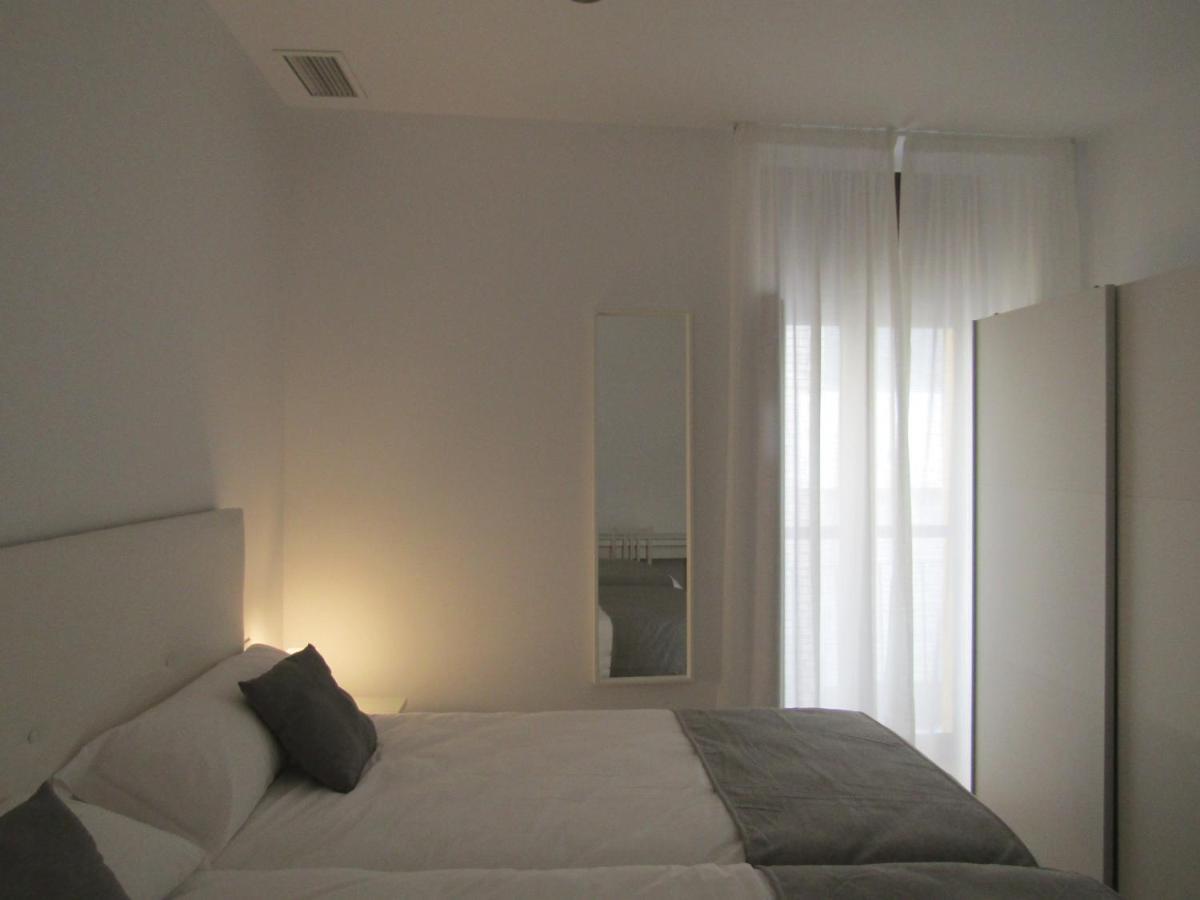 Apartamentos Santa Maria 15 ヘレス エクステリア 写真